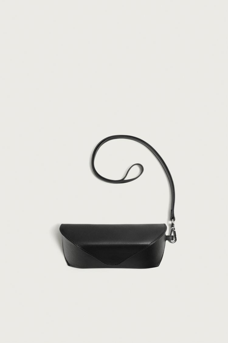 BOLSA PARA ÓCULOS EM PELE